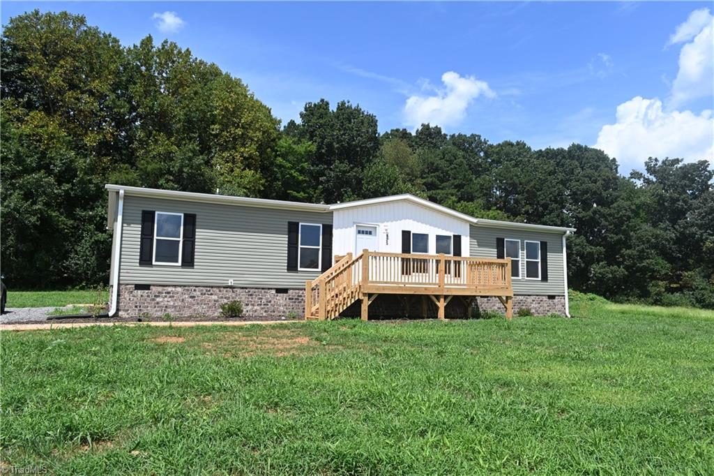 125 Luffman Road Property Photo 1