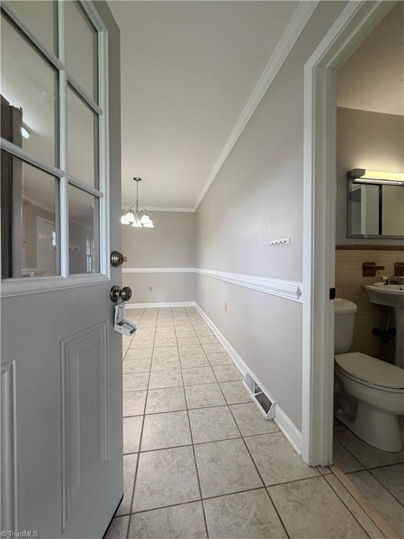 1908 Cardinal Crest Road Property Photo 28