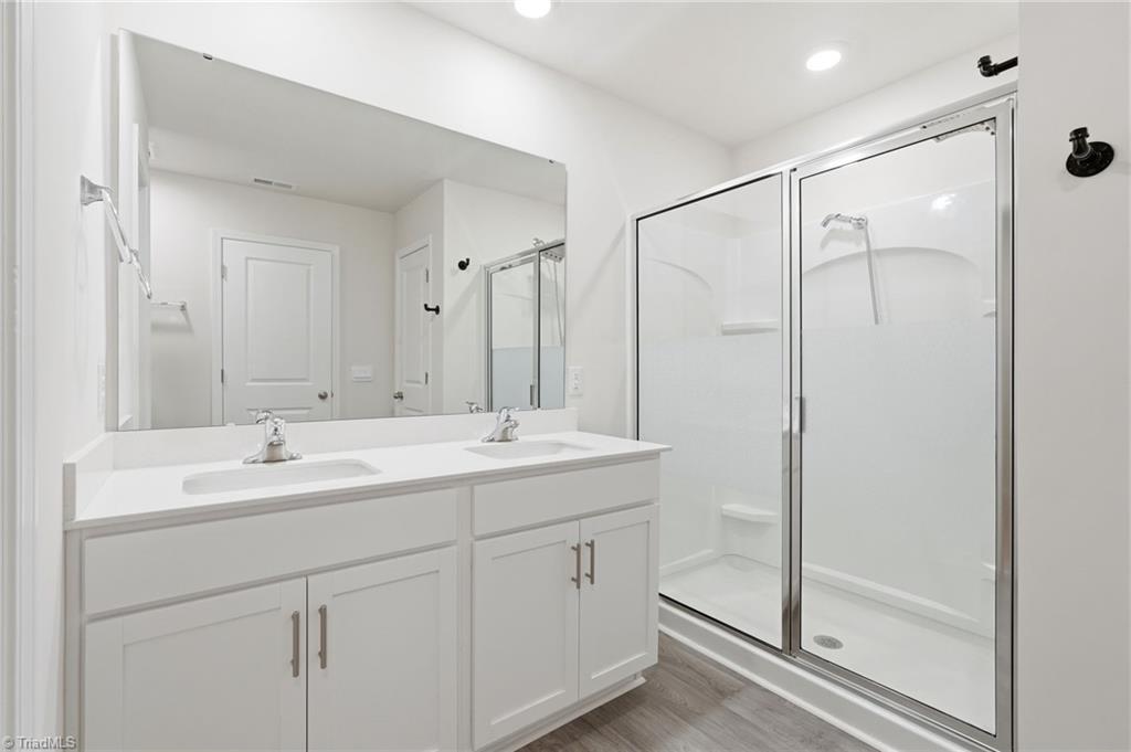 640 Joshua Tree Lane Property Photo 31