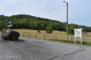 71 Grandview Drive Property Photo 4
