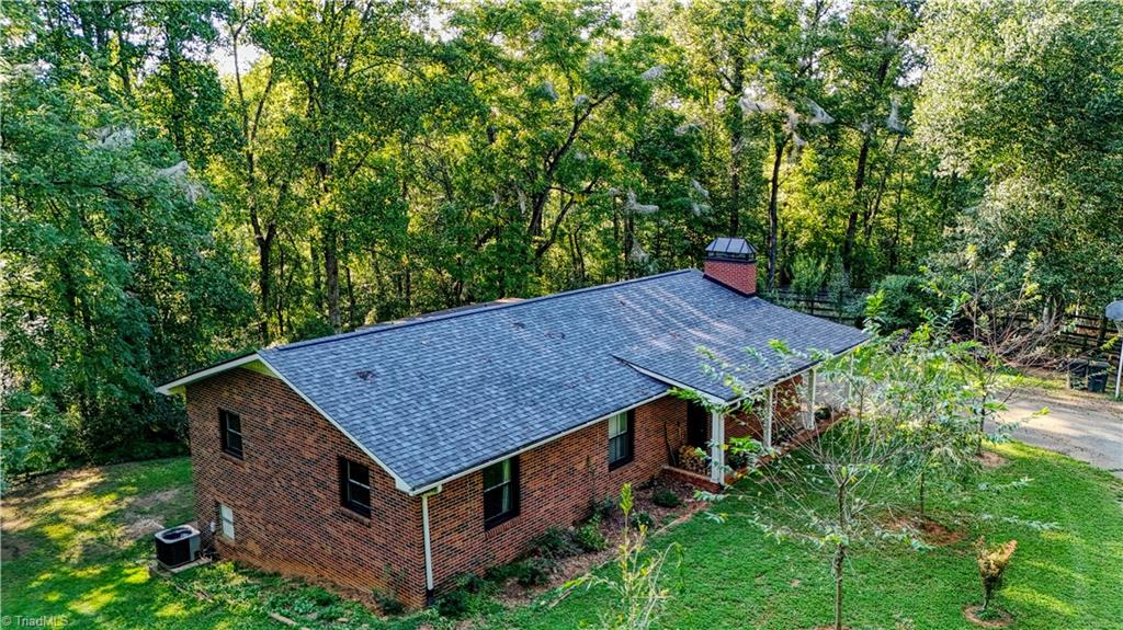 183 Key Valley Trail Property Photo 1