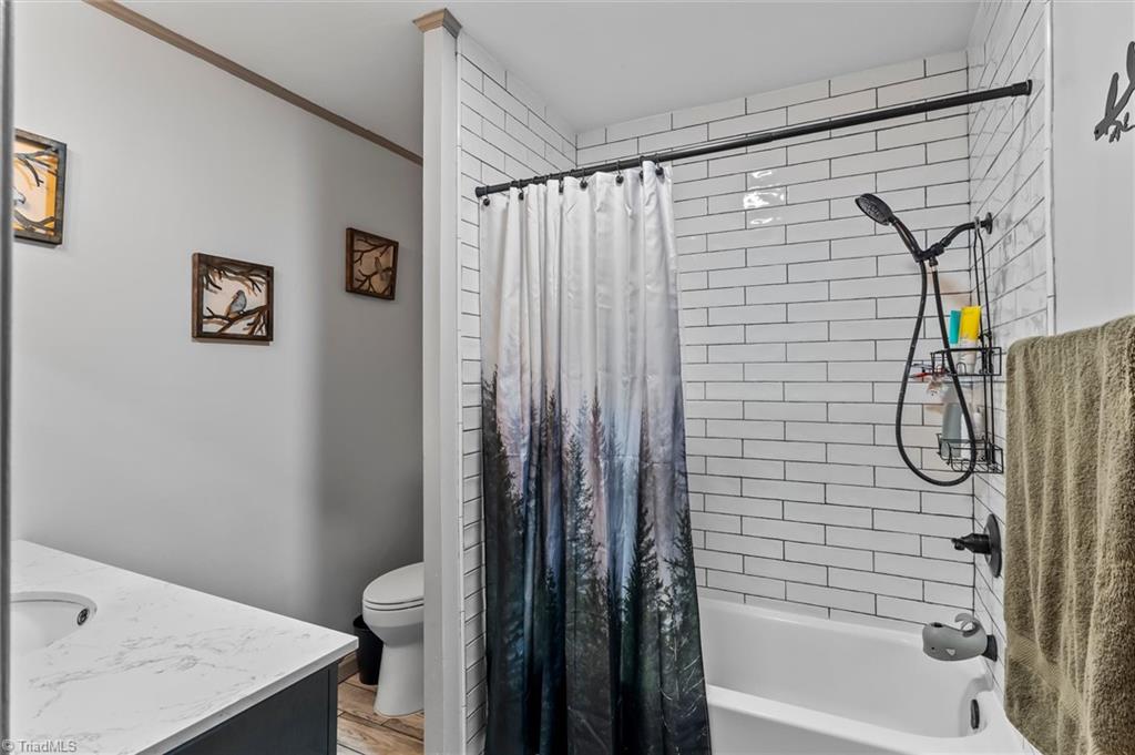 183 Key Valley Trail Property Photo 11