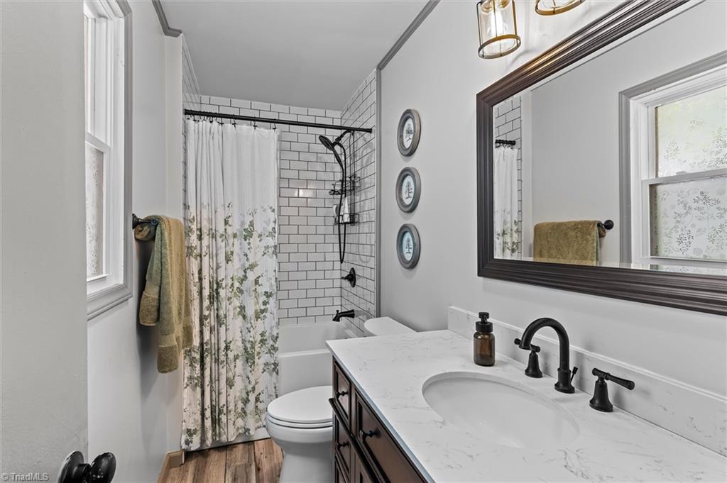 183 Key Valley Trail Property Photo 16