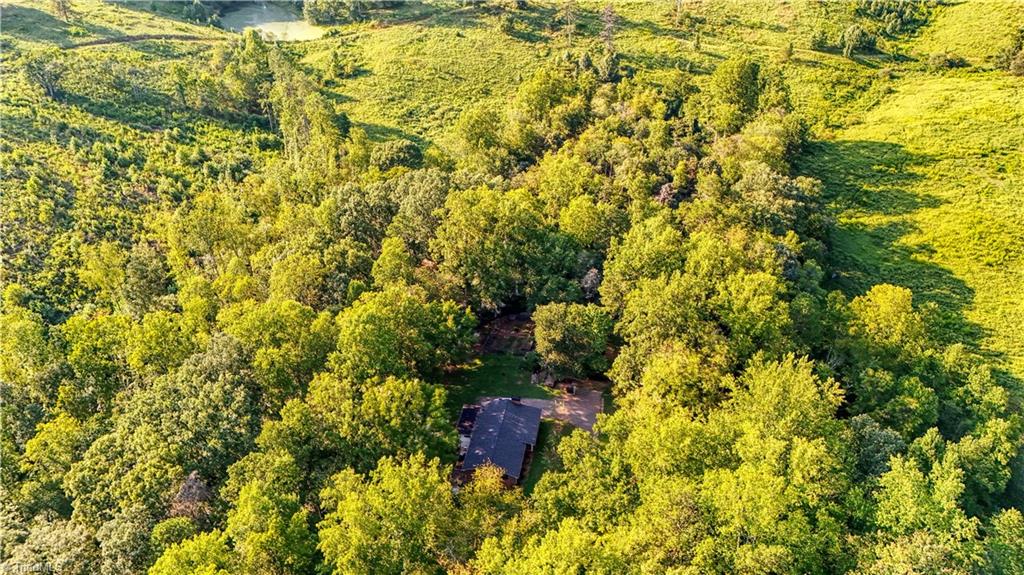 183 Key Valley Trail Property Photo 29