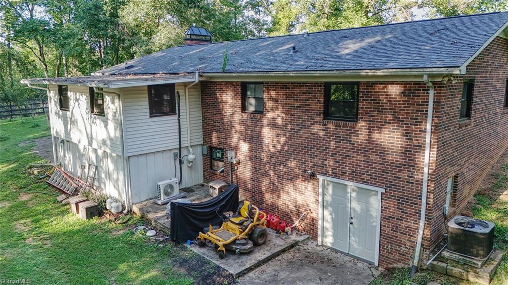 183 Key Valley Trail Property Photo 39