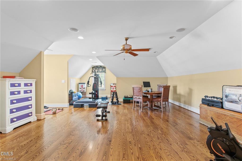 841 Dunleigh Drive Property Photo 32