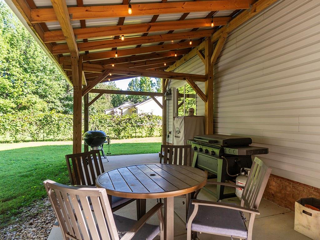 825 Roberson Comer Road Property Photo 24