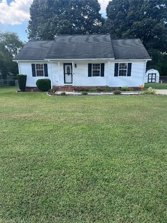 105 Bell Drive Property Photo 1