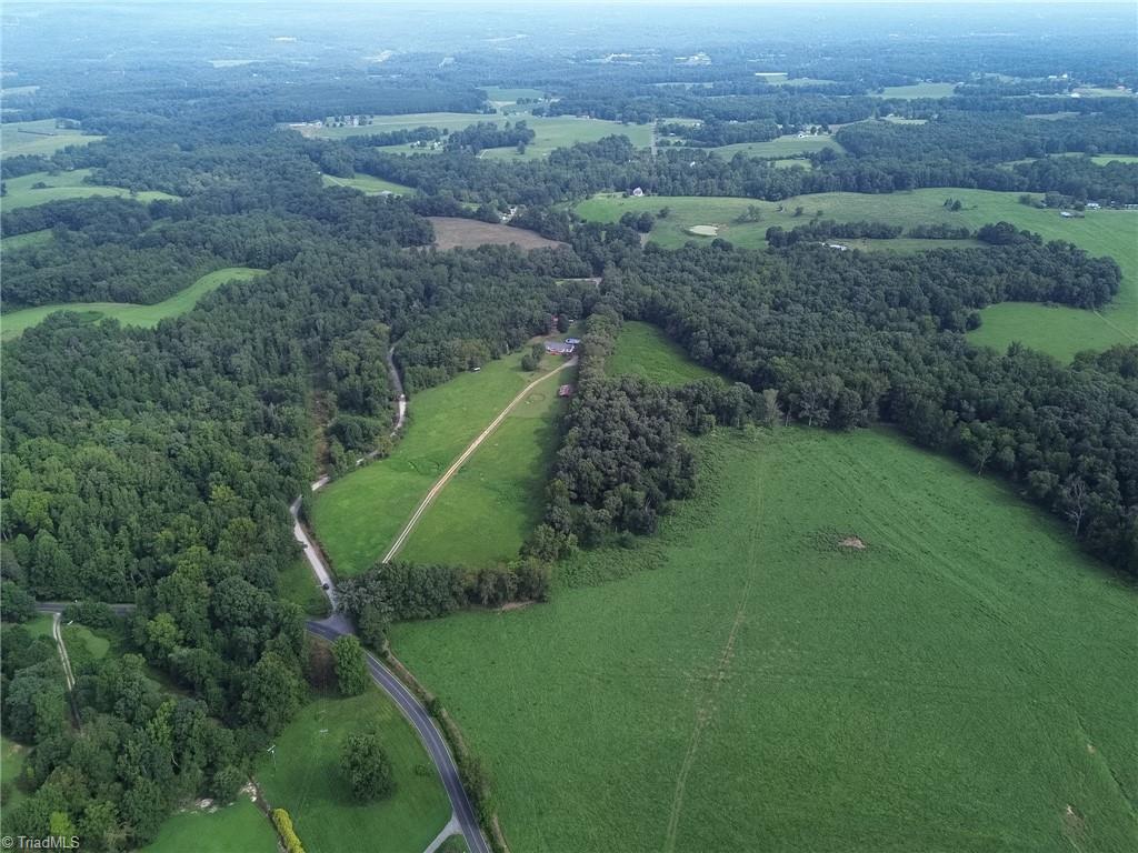 3075 Cedar Forest Road Property Photo 6