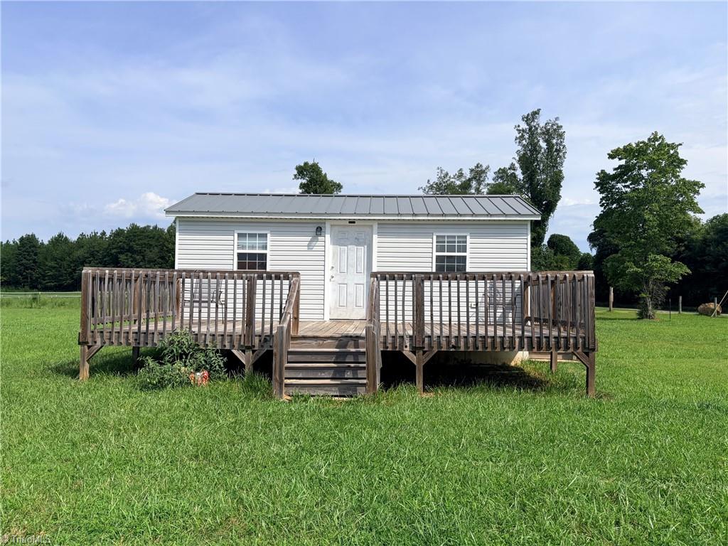 5585 W Nc Highway 89 Property Photo 1