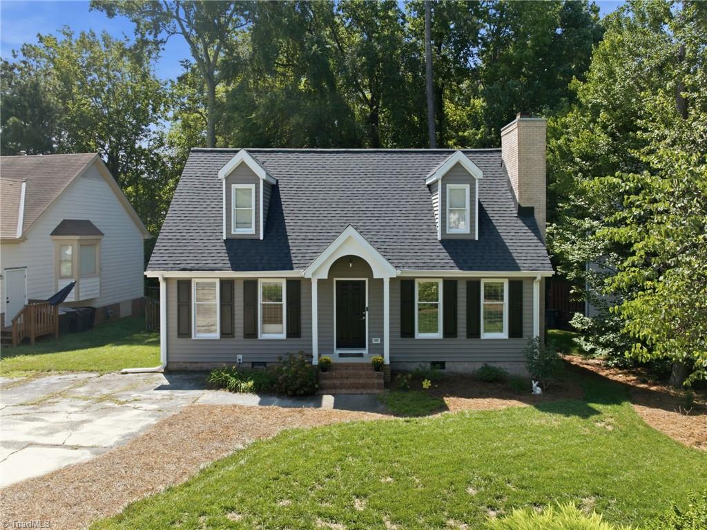 11 River Chase Court Property Photo