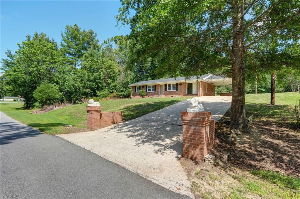 199 Rolling Hill Drive Property Photo 1