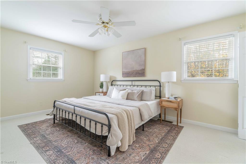 2910 Hope Valley Road Property Photo 20
