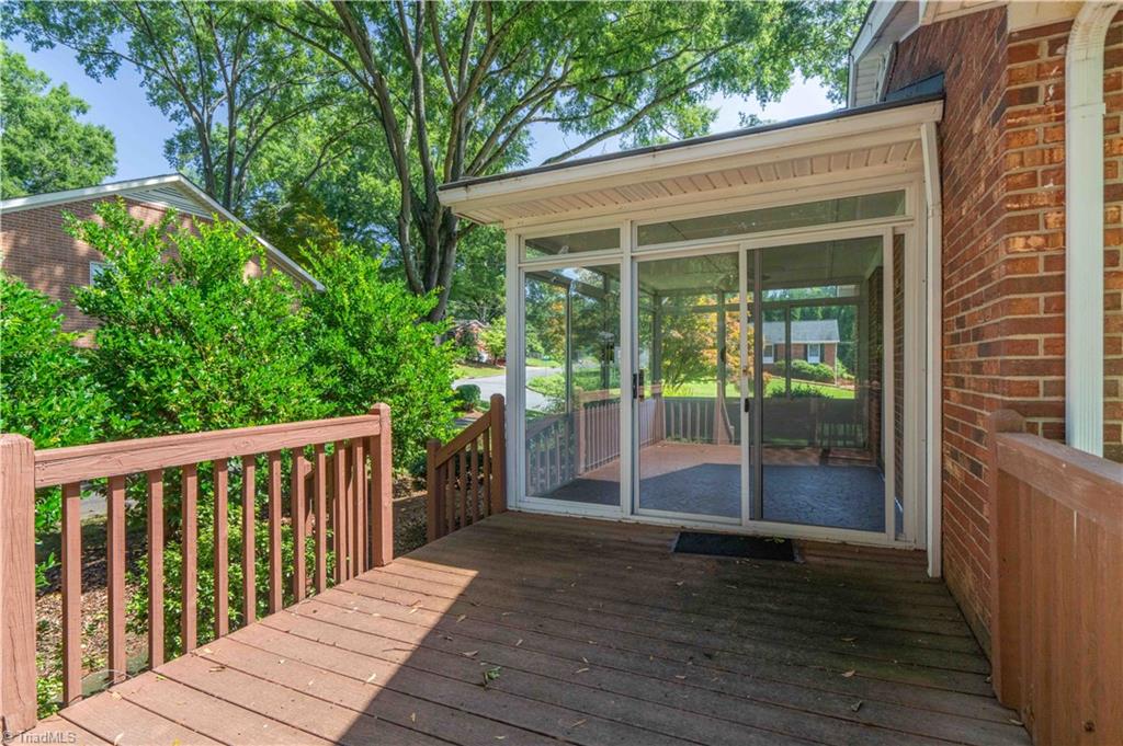 2910 Hope Valley Road Property Photo 32