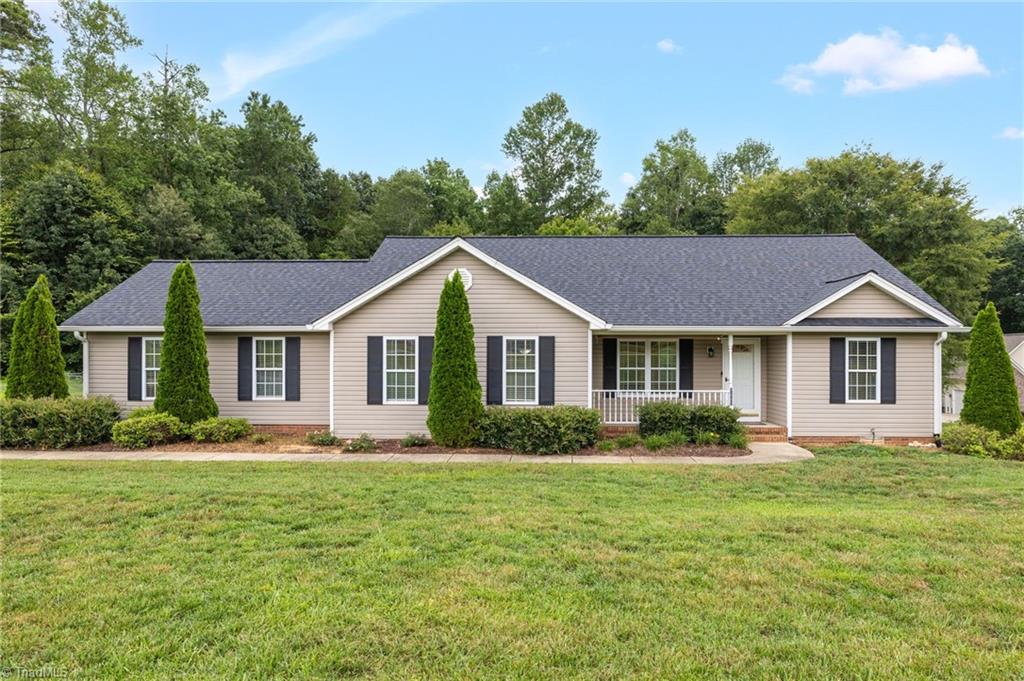 7247 Senepole Road Property Photo 1