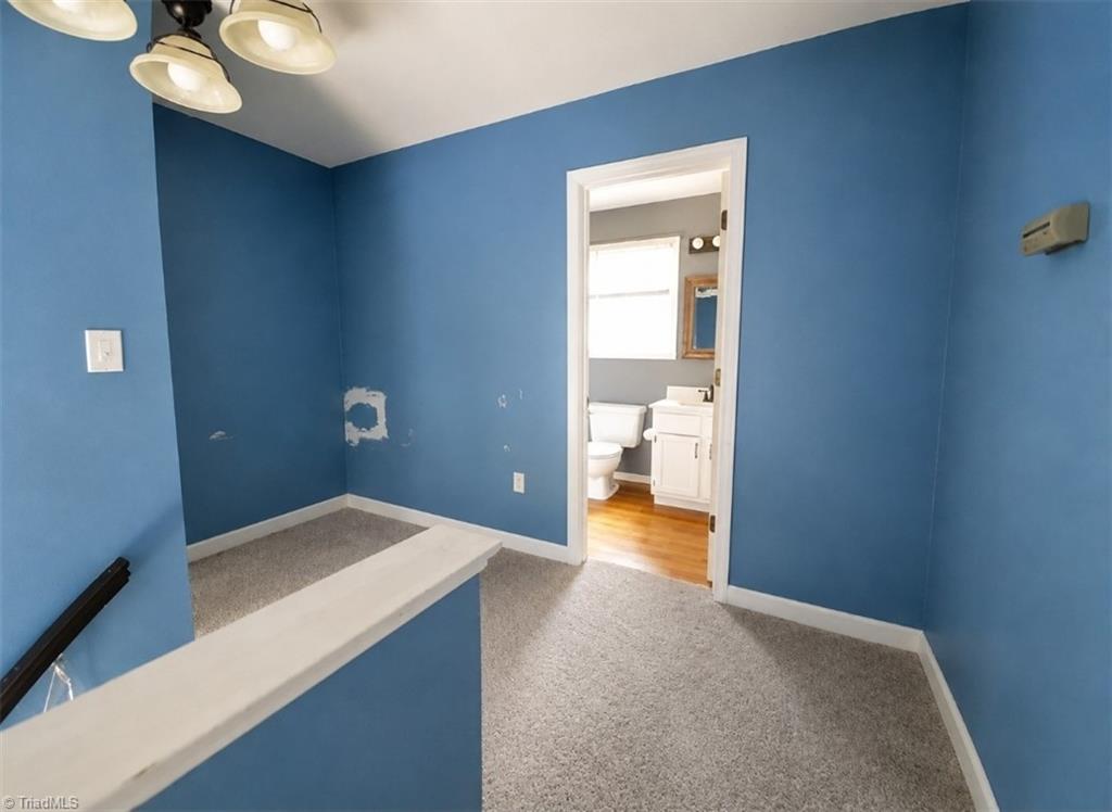 4804 Whisper Oak Drive Property Photo 13