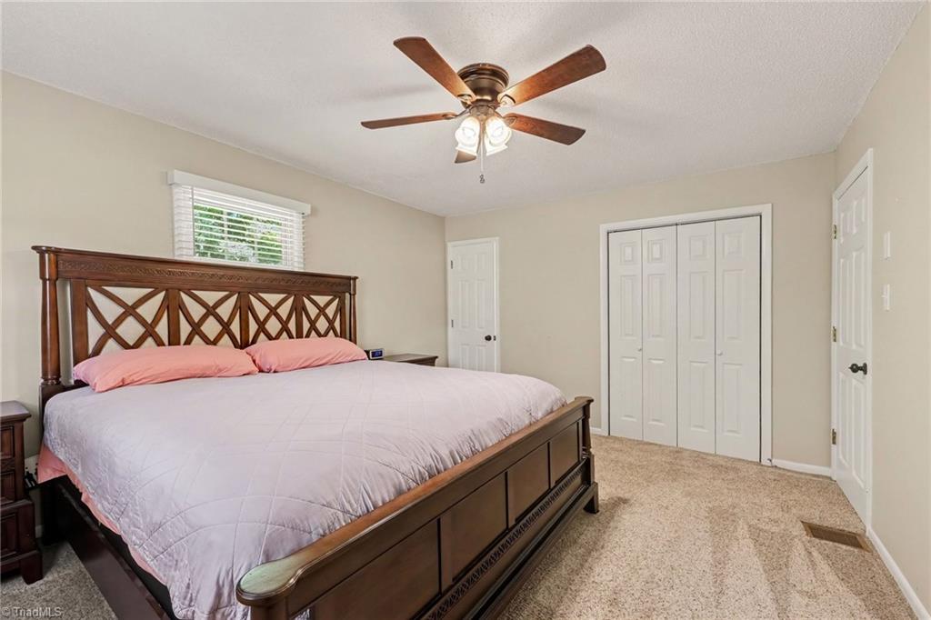 3848 Hillsdale Park Drive Property Photo 11