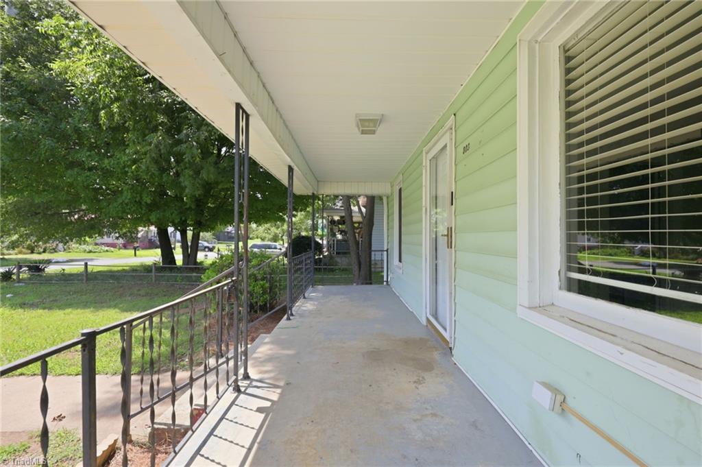 803 Tucker Street Property Photo 5