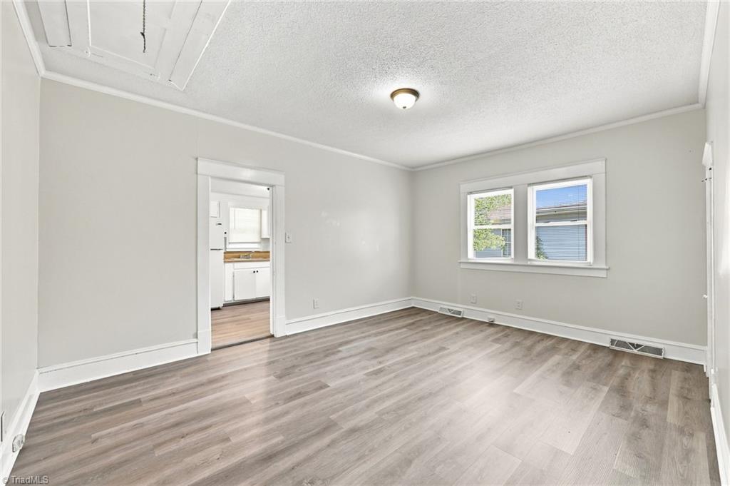 803 Tucker Street Property Photo 10