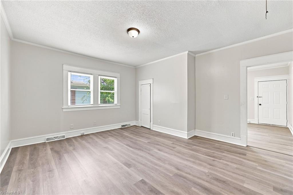 803 Tucker Street Property Photo 14
