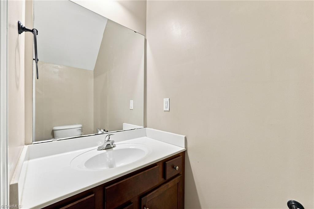 1103 Southwind Court Property Photo 8
