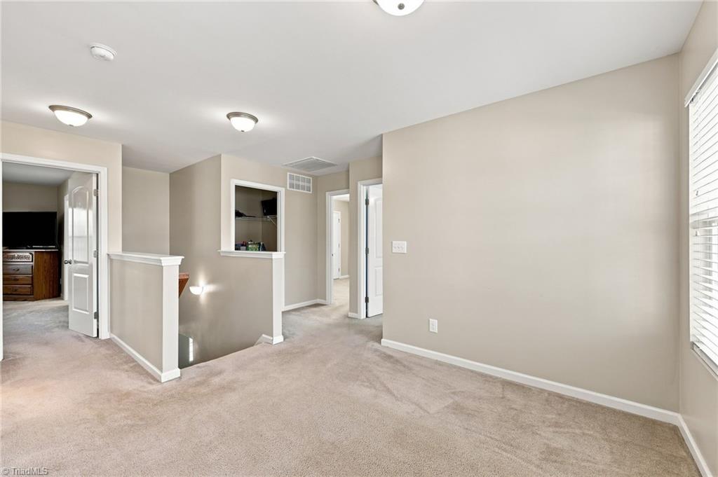 1103 Southwind Court Property Photo 17