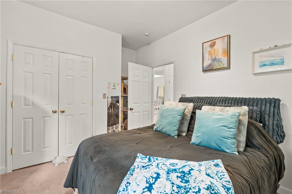 7702 Perthshire Drive Property Photo 22