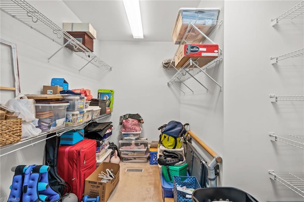 7702 Perthshire Drive Property Photo 30