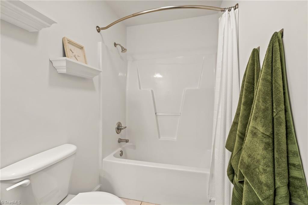 7702 Perthshire Drive Property Photo 34