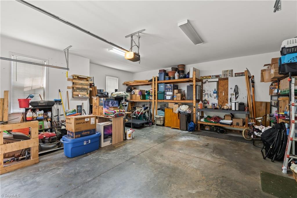 7702 Perthshire Drive Property Photo 35