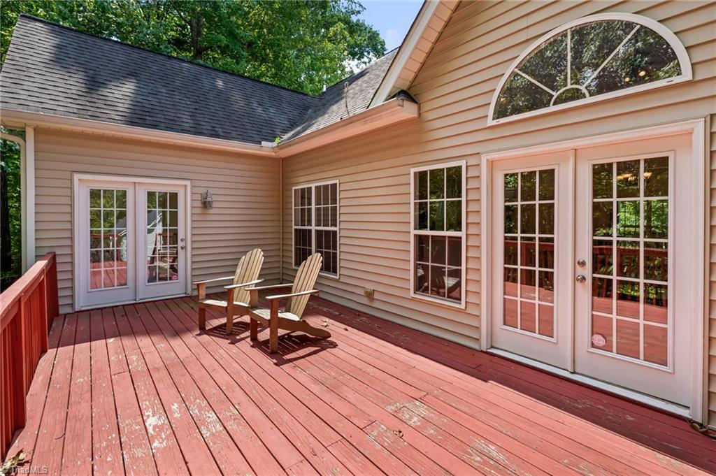 7702 Perthshire Drive Property Photo 38