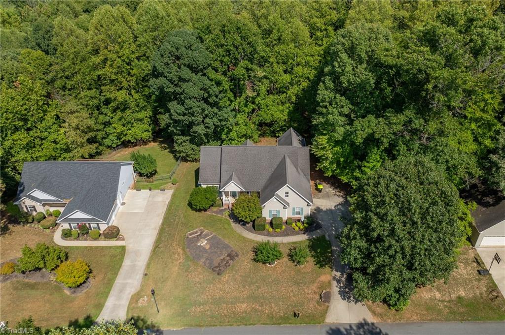7702 Perthshire Drive Property Photo 42