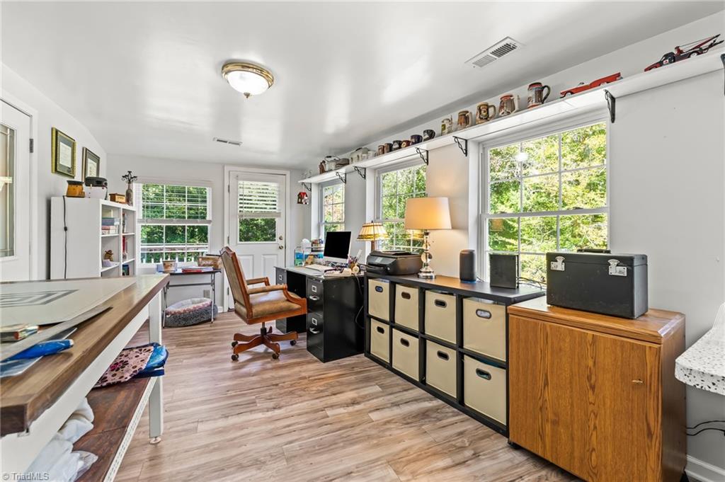 1332 Bethesda Road Property Photo 22