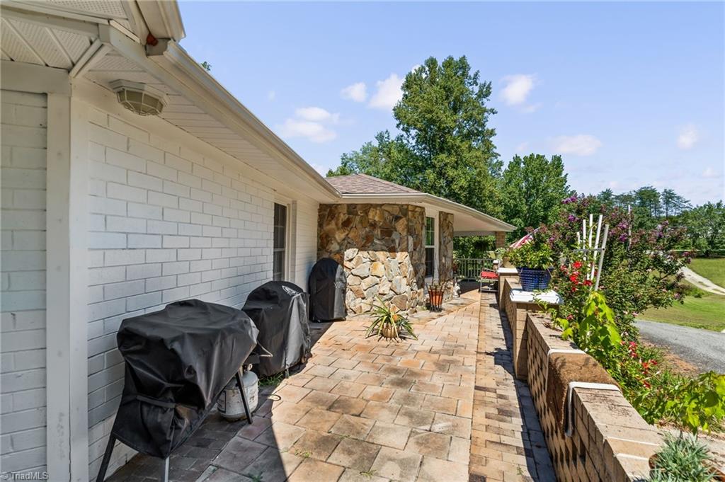 1332 Bethesda Road Property Photo 30