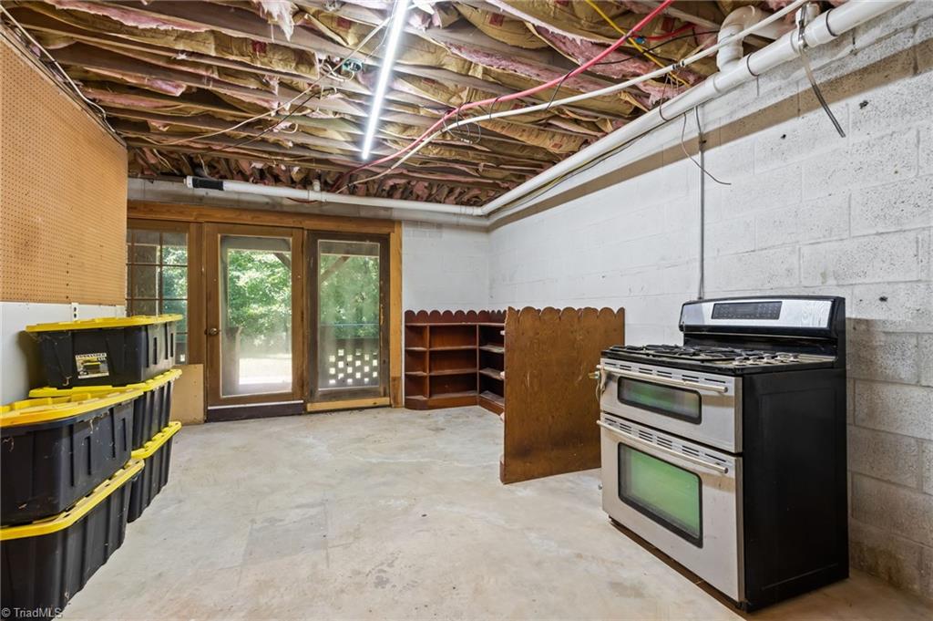 1332 Bethesda Road Property Photo 37