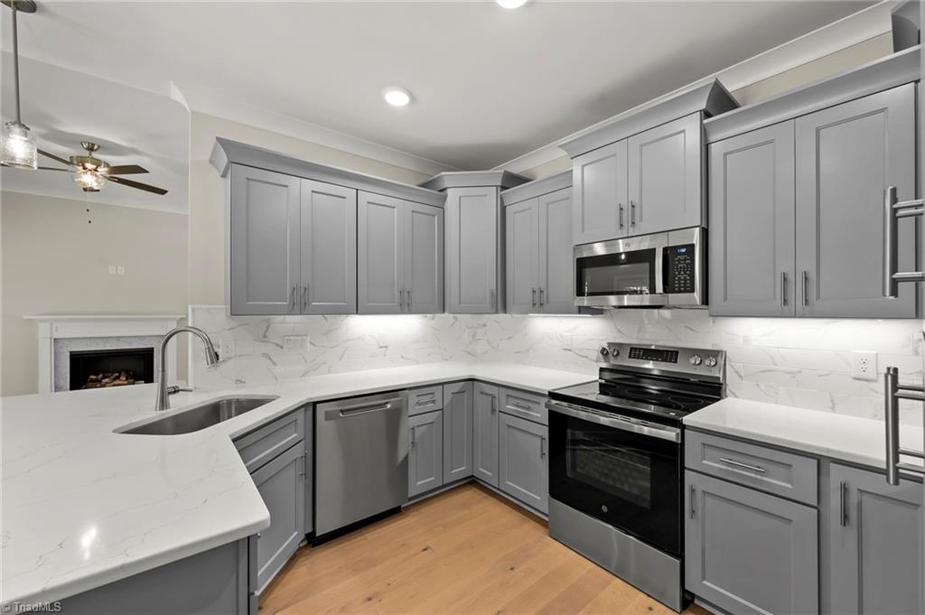 267 Cool Run Property Photo 12