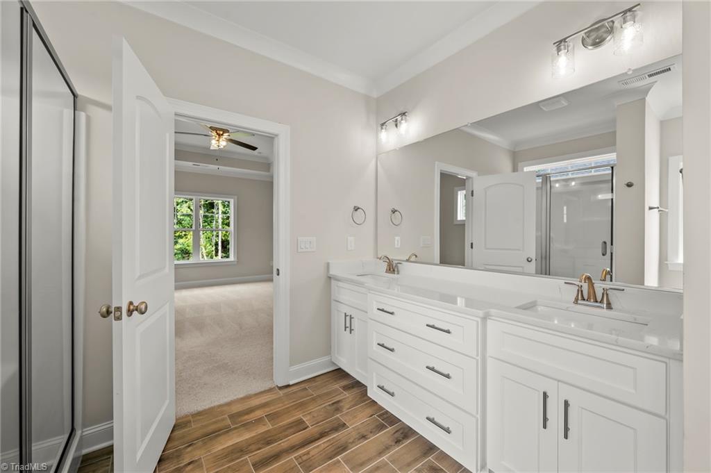 267 Cool Run Property Photo 19