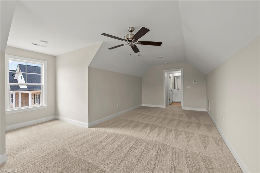 267 Cool Run Property Photo 26