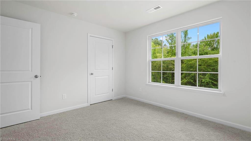 144 Buster Way Property Photo 13