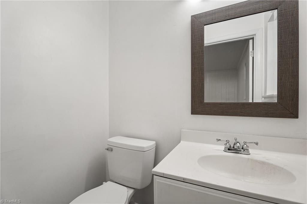 4611 Bridle Path Property Photo 26