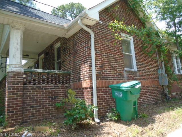 604 Chandler Avenue Property Photo 3