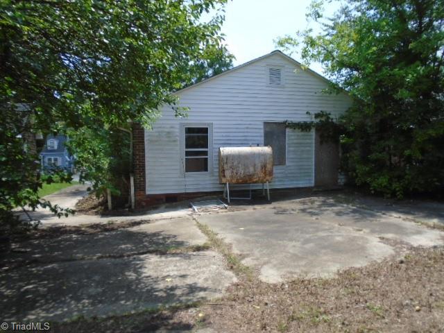 604 Chandler Avenue Property Photo 6