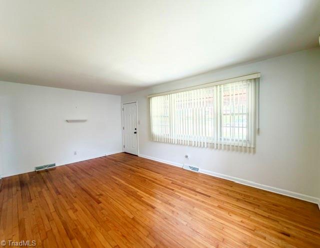 815 Rockett Street Property Photo 6