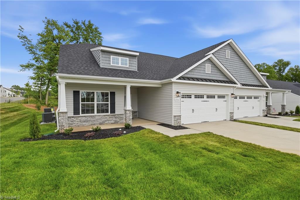 603 Spring Blossom Trace Property Photo 2