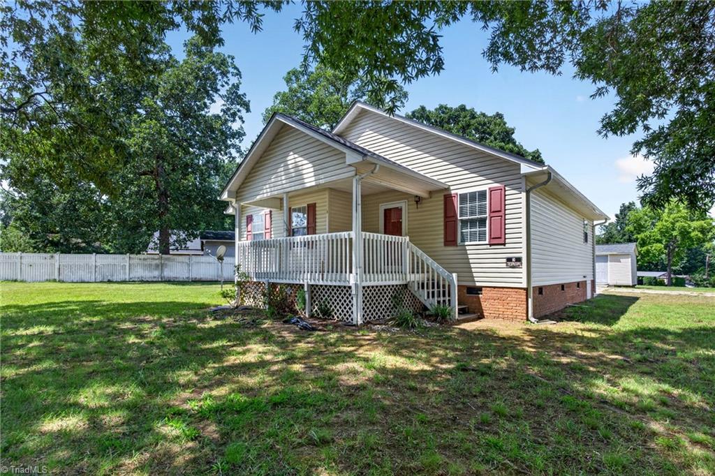 8 Hinkle Street Property Photo 2