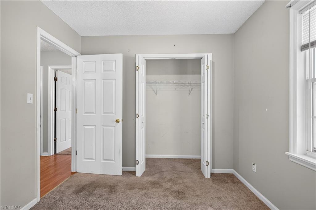 8 Hinkle Street Property Photo 10