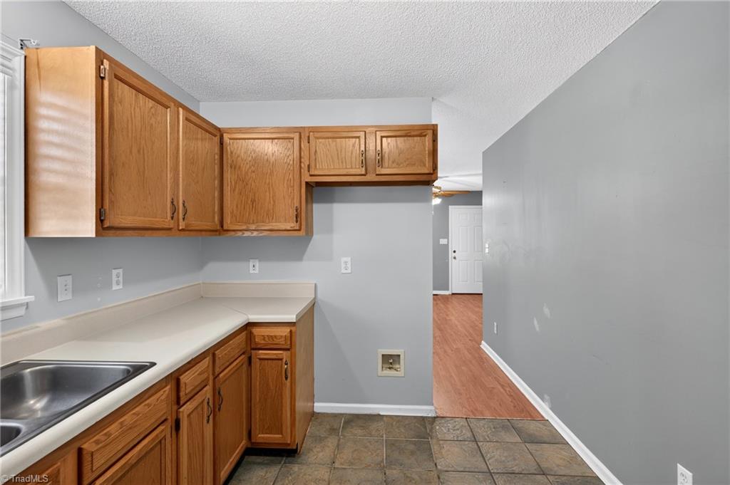 8 Hinkle Street Property Photo 17