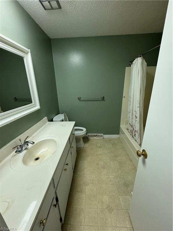 804 Lauras Lane Property Photo 20