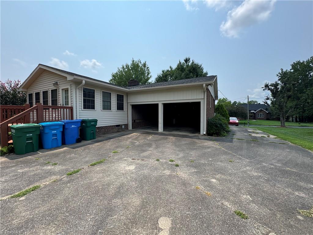 804 Lauras Lane Property Photo 27