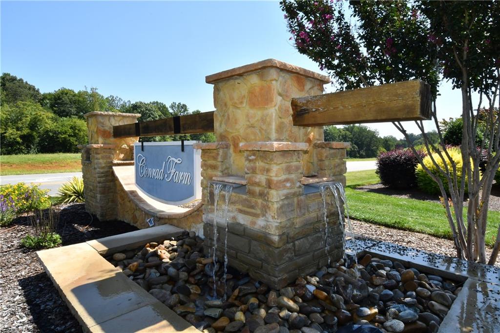 2179 Spring Wind Road Property Photo 4